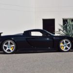 side view photo of carrera gt